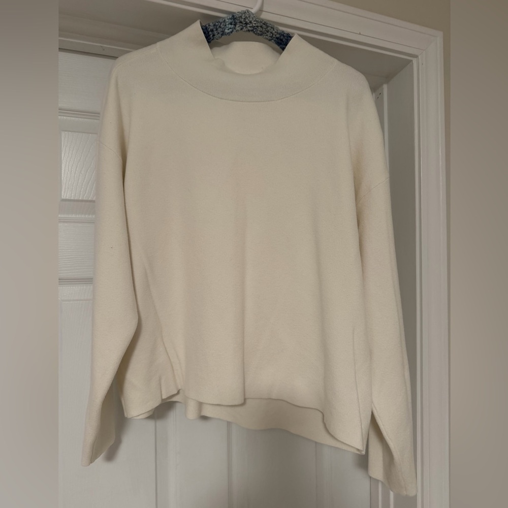 Anthropologie Maeve the carys sweater cream/white color size XL